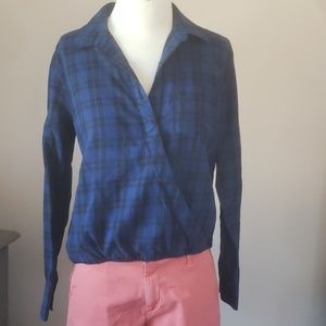 Madewell plaid cross front button down shirt